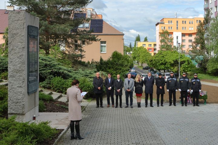 F_0014_C02_7646 F_0014_C02_7646