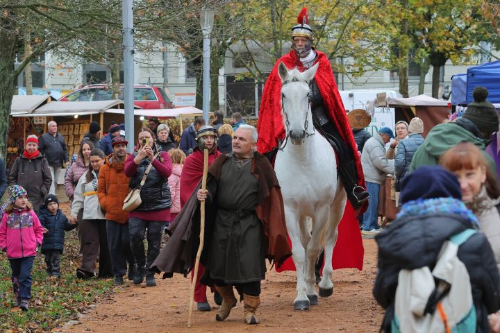 F_251109_0083_C06_1515