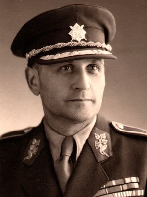 Generál_Josef_Eret_ořez Generál_Josef_Eret_ořez