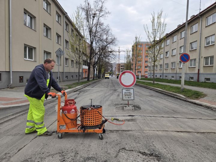 Revoluční Revoluční