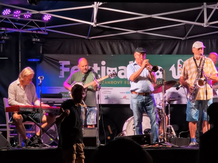 zhirawski memory band